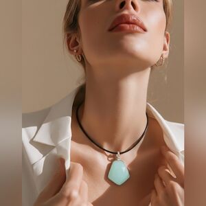 Aqua chalcedony In Sterling Silver pendant necklace 🆕